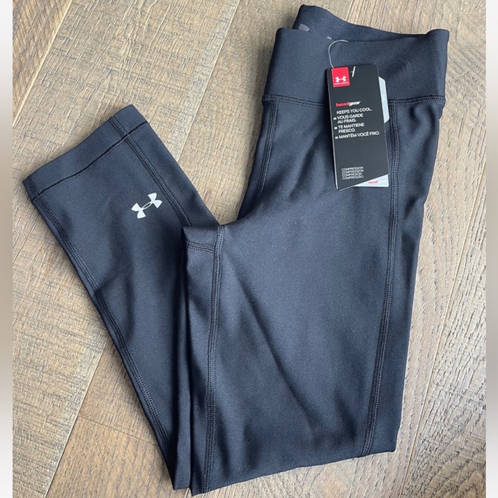 UA Women’s Compression Mid Rise Capri